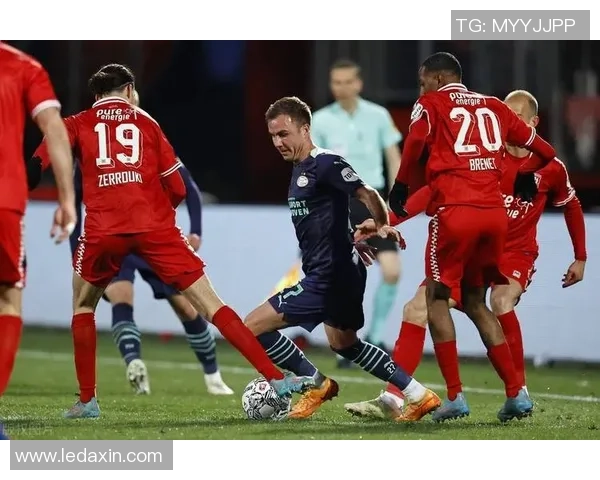 曼联友谊赛大胜波尔图神奇扑救点燃全场激情