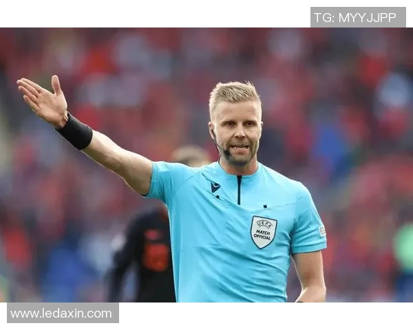 欧冠大战曼联大胜拜仁帽子戏法引发全场狂欢战术分析揭秘