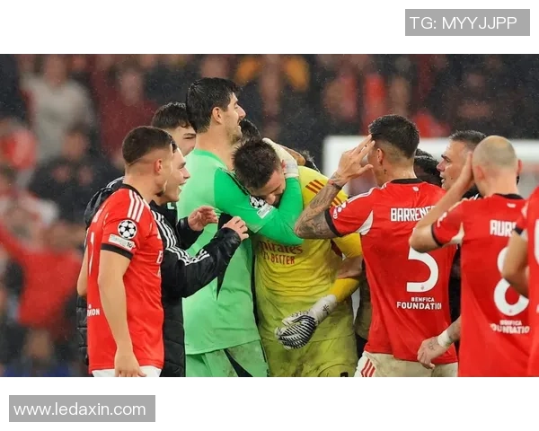 意甲激战：本菲卡逆转皇马乌龙球成关键瞬间全场沸腾